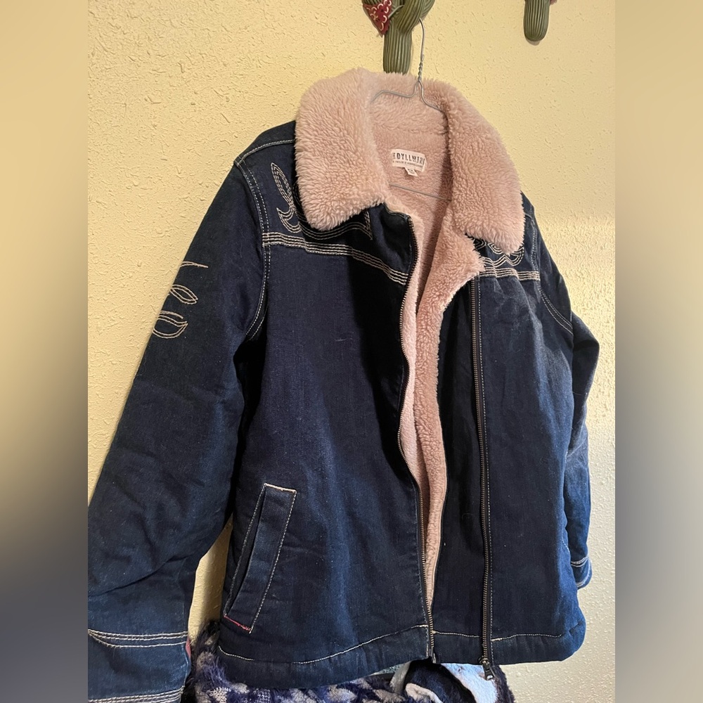 Idyllwind Denim Jacket with Quilted & Sherpa Lining